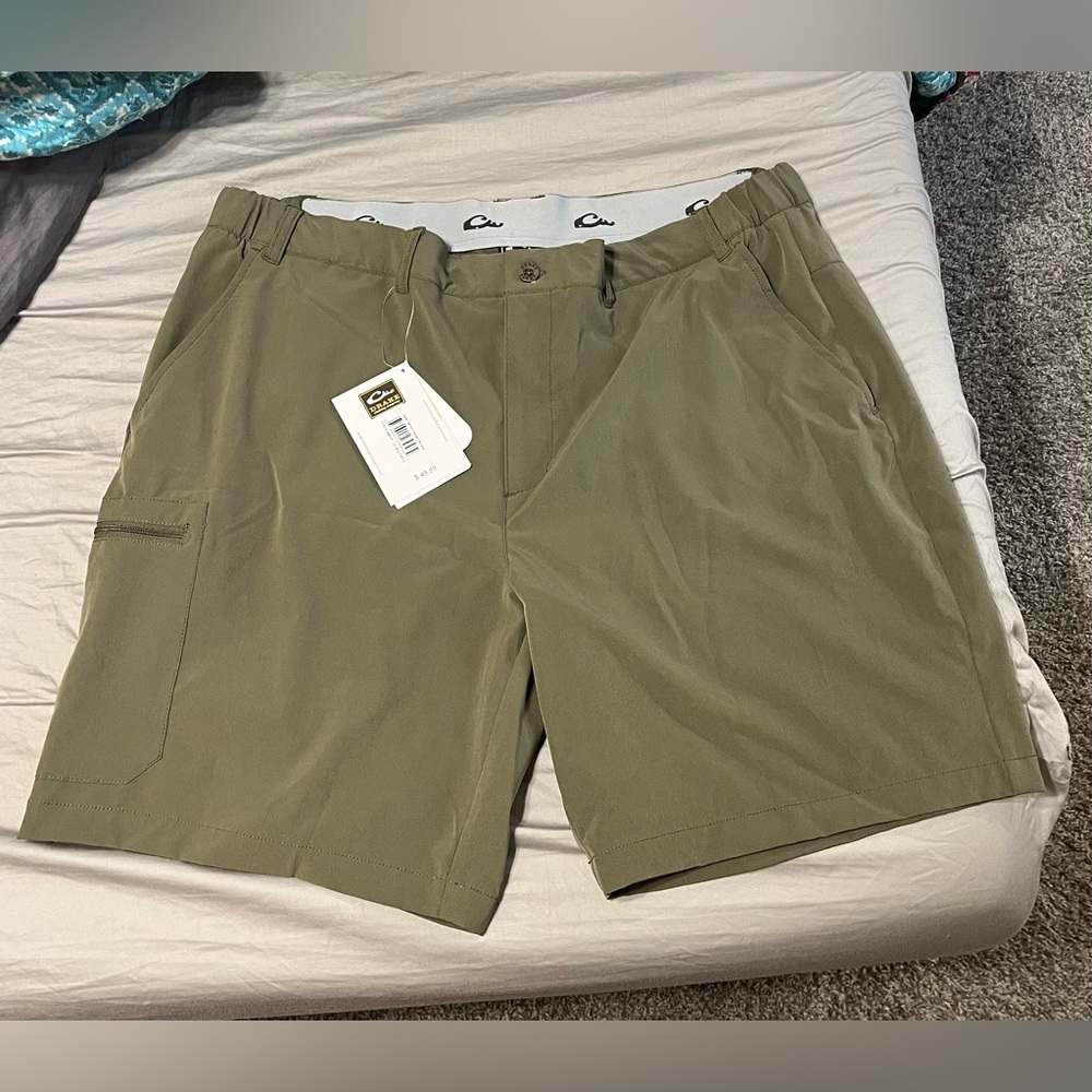 Men’s Drake Traveler Trek Short